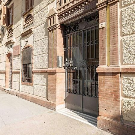 Modern Apartment Next To The Cervantes Theatre By Rems Málaga Exteriör bild